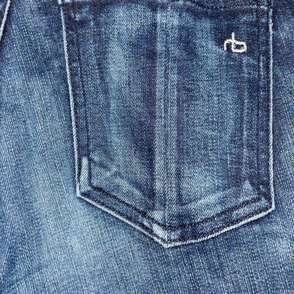 Rag & Bone Women’s Dark Wash Skinny Jean with Ankle Zipper Detail - Picture 3 of 5
